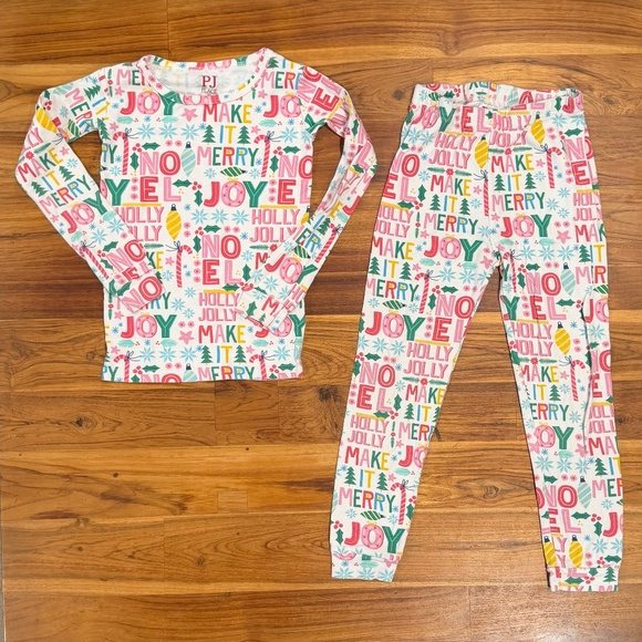 Kids The Children’s Place PJ Place Christmas Pajama Set Size 5T - Picture 1 of 7